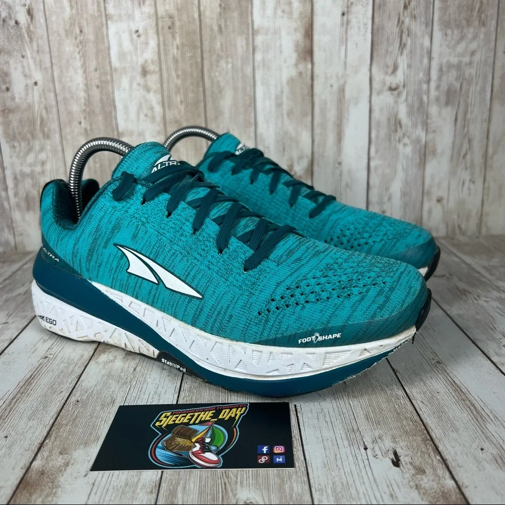 Altra paradigm Foothsape zero drop shoes - Womens 8.5